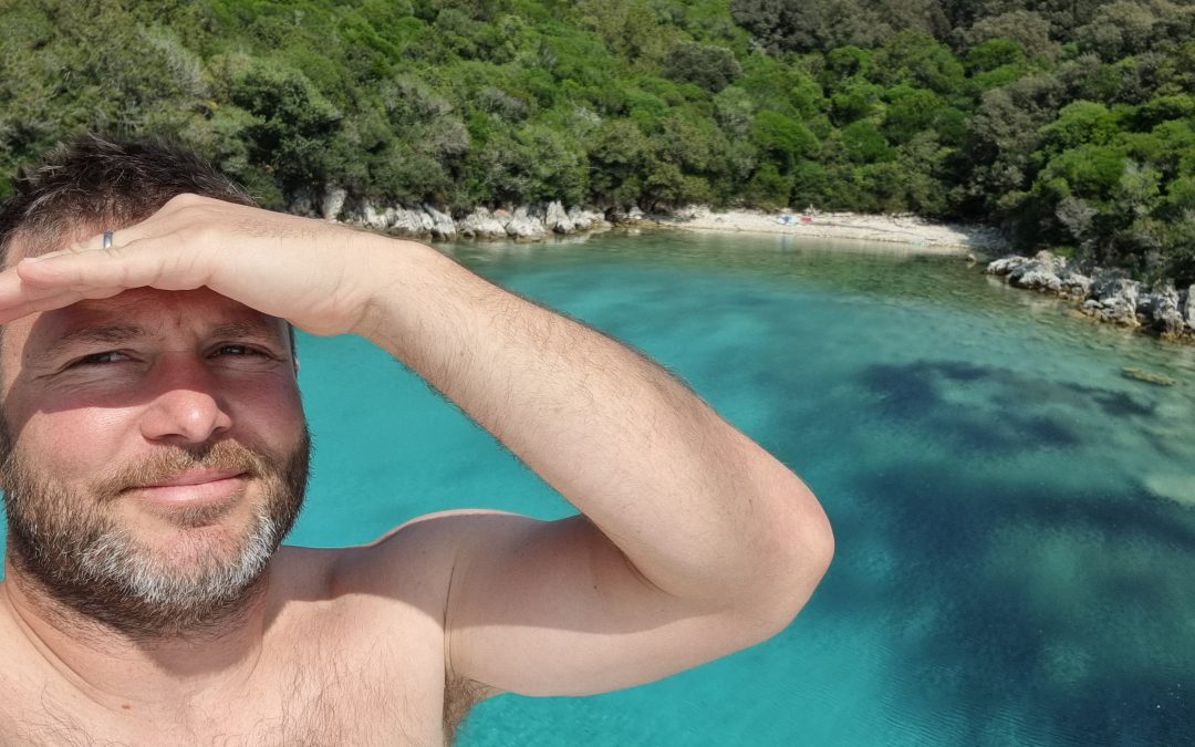 Mitsegeln in Kroatien: Was dich an Bord ohne eigenen Schein erwartet